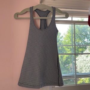 Lululemon Razorback top